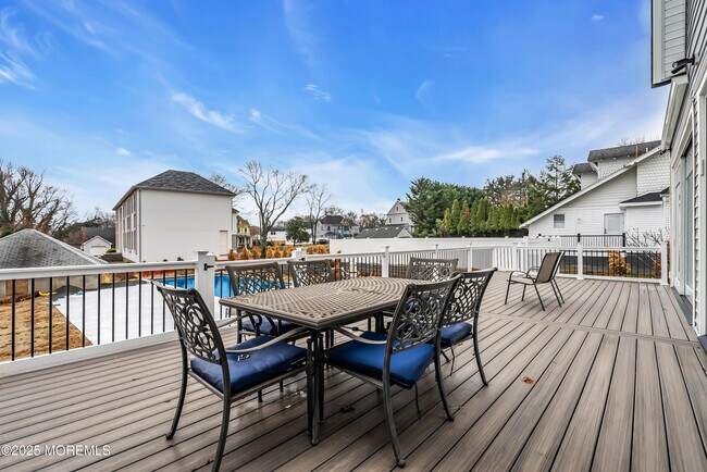 1039 Norwood Ave in Long Branch, NJ - Building Photo - Building Photo