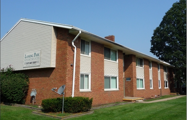 Park Terrace Apartments in Lansing, MI - Building Photo