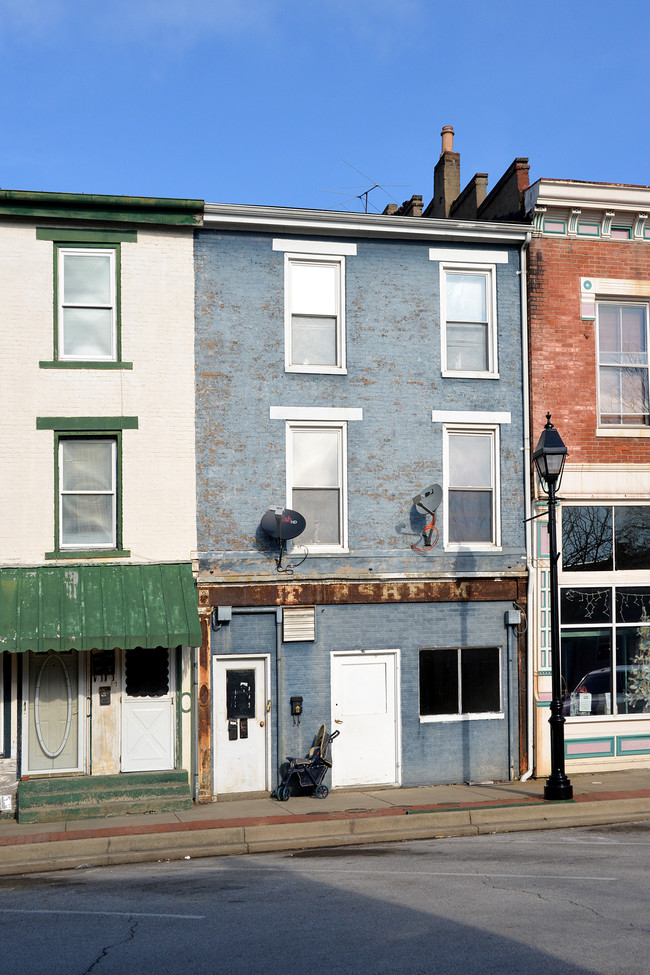 12 Main St in Ripley, OH - Building Photo - Building Photo