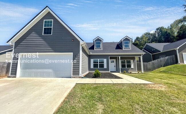 property at 1207 Trestle Dr