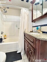 32 Bayard St in Boston, MA - Foto de edificio - Building Photo