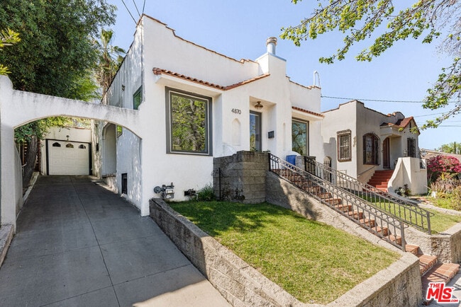 4870 Stratford Rd in Los Angeles, CA - Building Photo - Building Photo