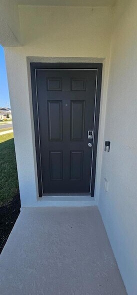 677 Teviot Rd in Haines City, FL - Building Photo - Building Photo