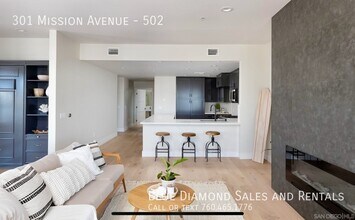 301 Mission Ave in Oceanside, CA - Building Photo - Building Photo