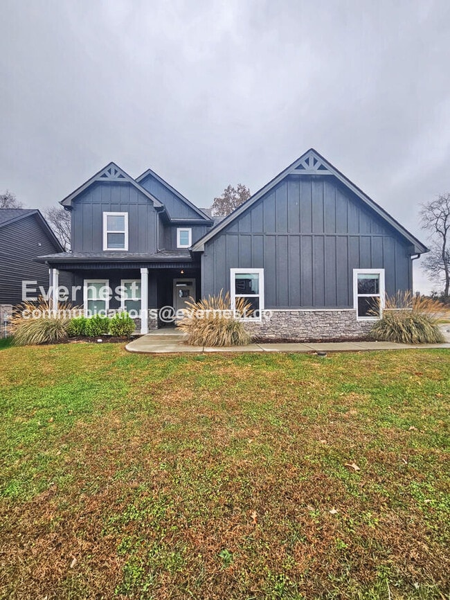 property at 4043 Ft Sumter Dr