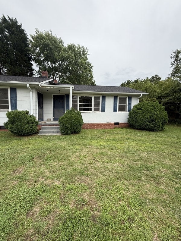 property at 40 Echols Dr