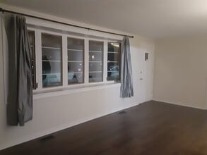 3210 Grand Blvd in Brookfield, IL - Building Photo - Building Photo