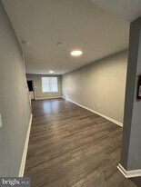 1435 Edgmont Ave in Chester, PA - Building Photo