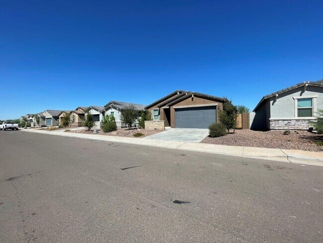 5628 W Walatowa St in Phoenix, AZ - Building Photo - Building Photo