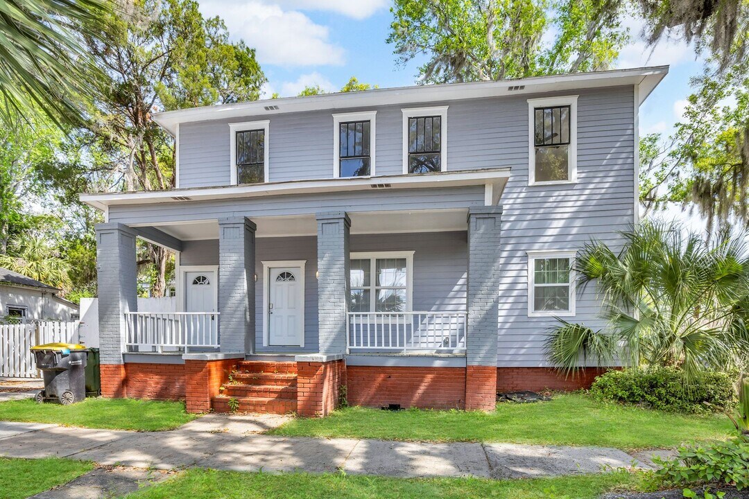 846 E 37th St in Savannah, GA - Building Photo