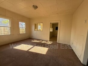 200 North St in Taft, CA - Building Photo - Building Photo