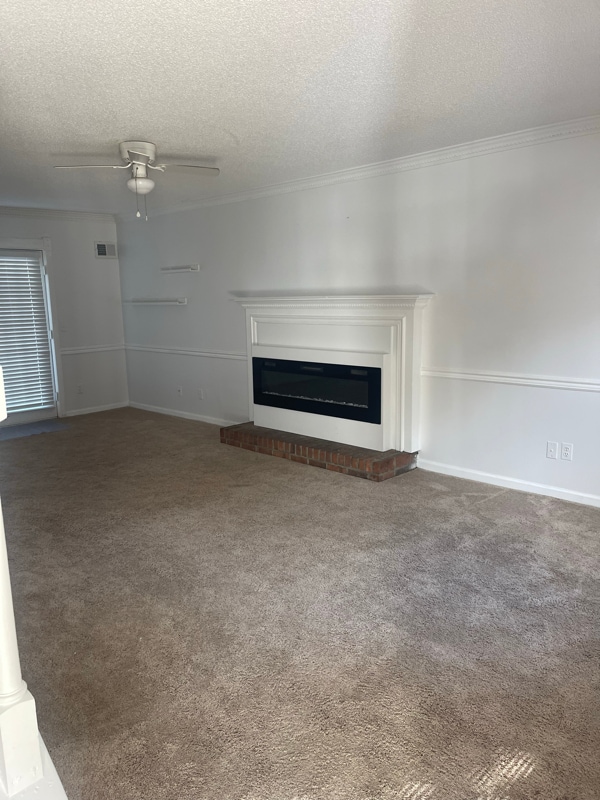 11 Crescent Ln in Columbia, SC - Foto de edificio - Building Photo