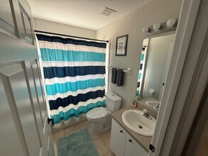 6523 Shahab Ln in Port Orange, FL - Building Photo - Building Photo