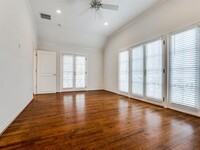 4535 Chapel Hill Rd in Dallas, TX - Building Photo - Building Photo