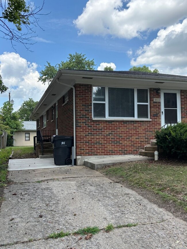 property at 105 S 33rd St