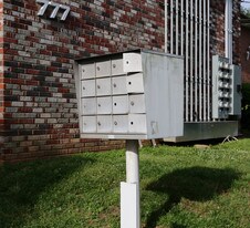 777 Greenwood Ave in Atlanta, GA - Building Photo