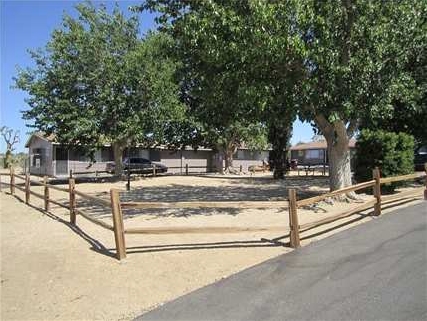 57365-57369 Yucca Trl in Yucca Valley, CA - Building Photo - Building Photo