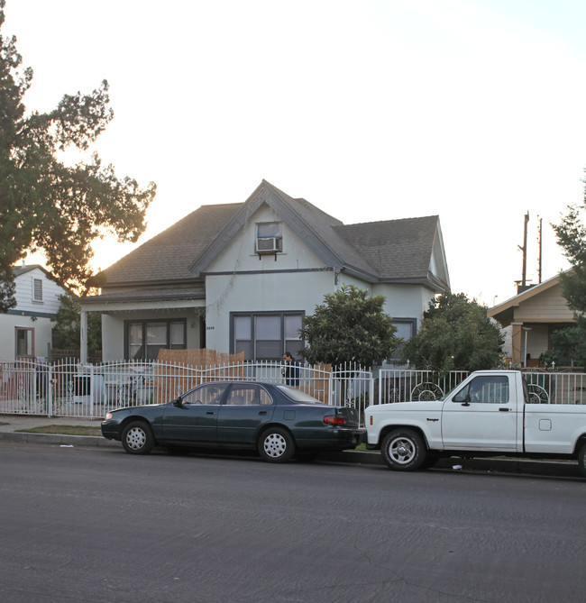 2822 Huron St in Los Angeles, CA - Foto de edificio - Building Photo