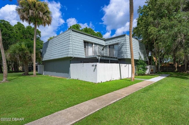 property at 65 Springwood Sq