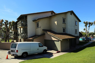 Casa Colina Del Sol in San Diego, CA - Building Photo - Building Photo