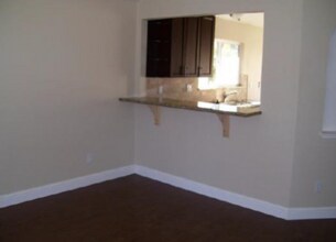 110 Fiesta Ct in Windsor, CA - Foto de edificio - Building Photo