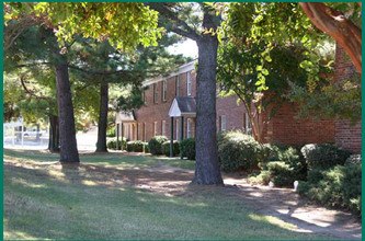 Peachtree North Apartments in Memphis, TN - Building Photo - Building Photo