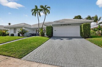 891 Hickory Terrace in Boca Raton, FL - Building Photo - Building Photo