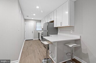 1346 N Carey St in Baltimore, MD - Building Photo - Building Photo