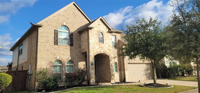 25229 Forest Ledge Dr in Porter, TX - Building Photo - Building Photo