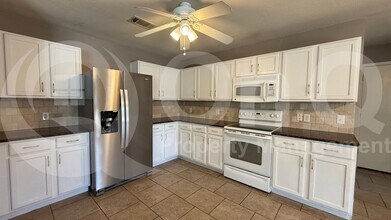 4137 Capstone Dr in Fort Worth, TX - Building Photo - Building Photo