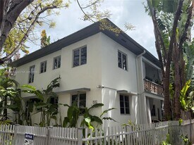 1551 Lenox Ave. in Miami Beach, FL - Building Photo