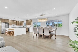 3485 Shamrock Ave in Las Vegas, NV - Foto de edificio - Building Photo