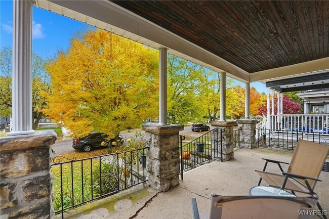 property at 830 Potomac Ave