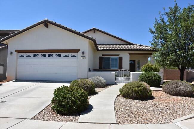 4520 Leisure Ln