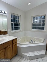 6407 Sunset Rd in Spotsylvania, VA - Building Photo