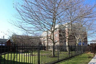 Park Heights Place in Baltimore, MD - Building Photo - Building Photo