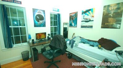 107 Fisher Ave in Boston, MA - Building Photo - Building Photo