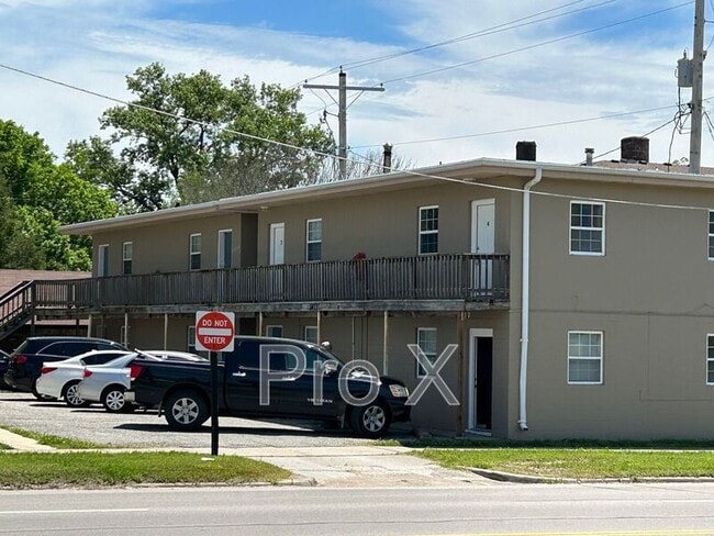 property at 1411 S Broadway St