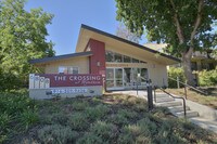 Building Photo - The Crossings at Wyndham Apartamentos in Sacramento, California