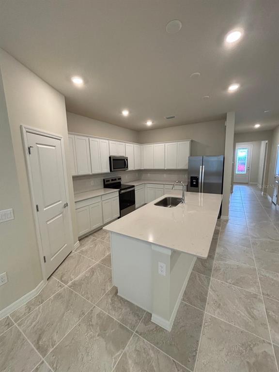3270 Ellsworth Ave in Davenport, FL - Building Photo - Building Photo