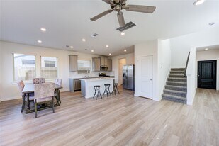 31918 Holland Arbor Trl in Hockley, TX - Building Photo