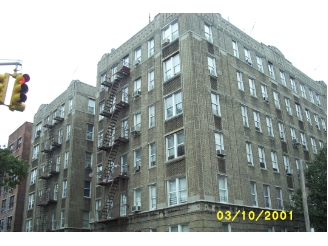 OLR ECW Apartments in Bronx, NY - Foto de edificio