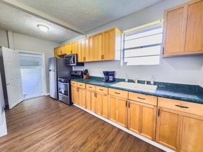 207 W 21st St in Jacksonville, FL - Foto de edificio - Building Photo