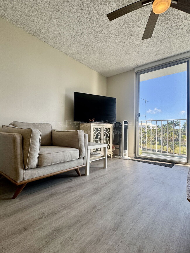 1740 NW N River Dr in Miami, FL - Building Photo - Building Photo