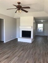 429 Signal Hill Ct N in Fort Worth, TX - Building Photo