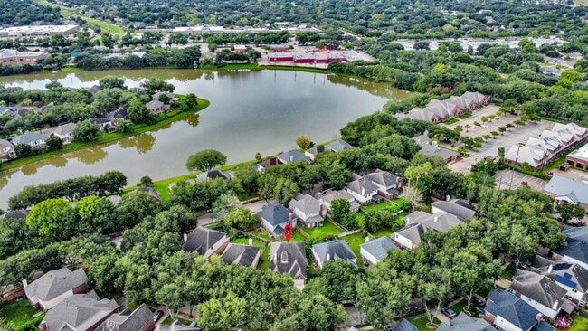 3138 Waters View Dr in Sugar Land, TX - Building Photo - Building Photo