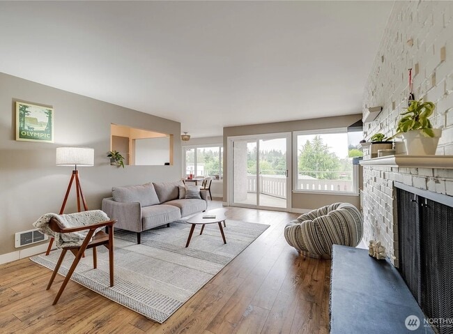 property at 1110 5th Ave S