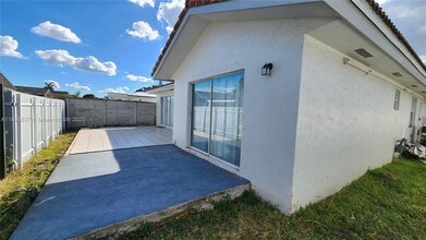 17001 SW 146th Ct in Miami, FL - Building Photo - Building Photo