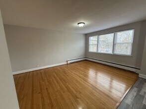 1953 Euclid Ave in Berwyn, IL - Building Photo - Building Photo