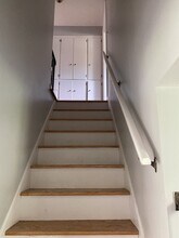 1879 Kentwell Rd in Upper Arlington, OH - Foto de edificio - Building Photo